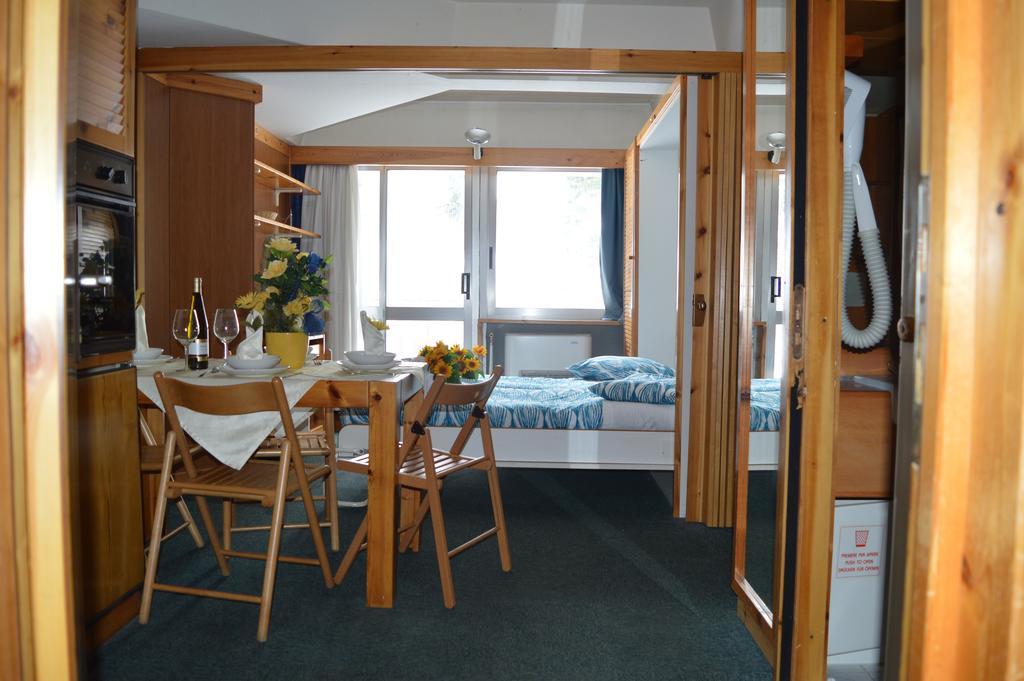 Residence Il Vigo Di Marilleva Dış mekan fotoğraf